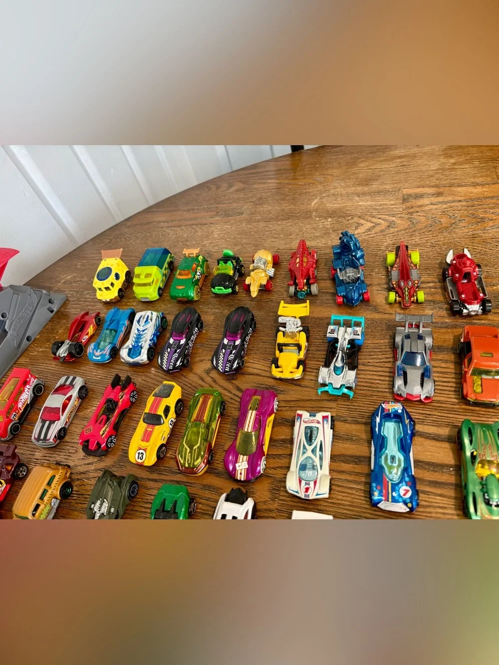 Mixed Hot Wheels Kids Toy Car Lot - Assorted Colors